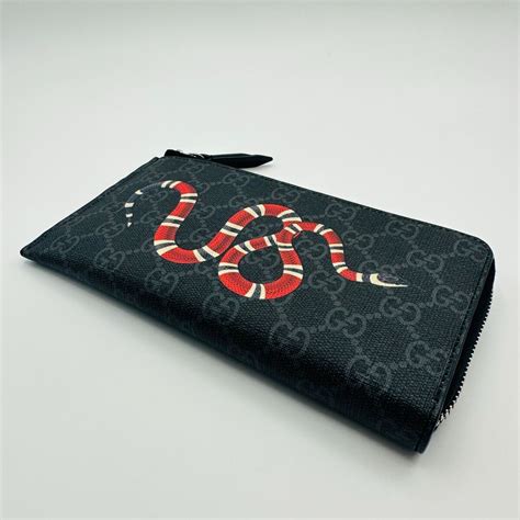 snake print wallet gucci|Gucci wallet snake review.